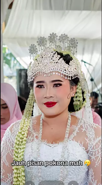 Kisah pengantin Sunda sewa MUA berbagai sumber Kisah pengantin Sunda sewa MUA berbagai sumber