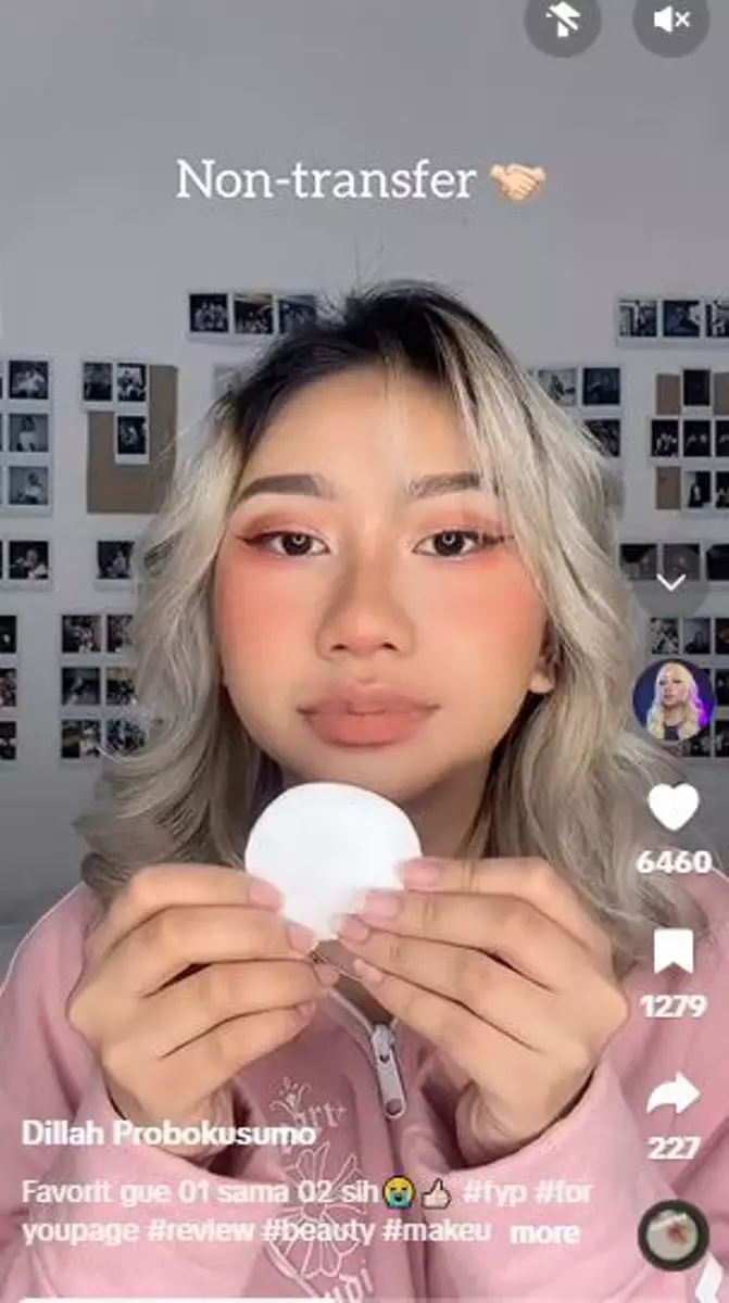 Lipstik merah merona akad Beby Tsabina harga Rp 60 ribuan Berbagai sumber Lipstik merah merona akad Beby Tsabina harga Rp 60 ribuan Berbagai sumber