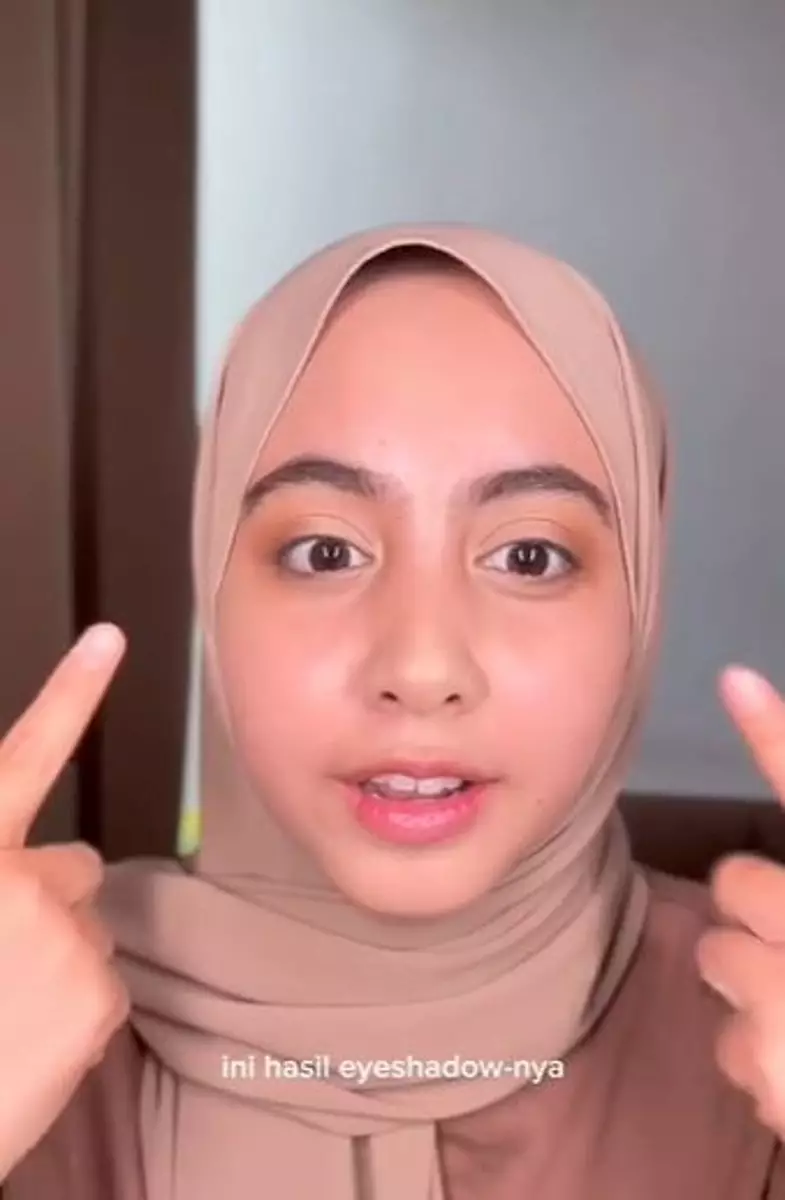 Hasil riasan flawless pakai produk Viva bedak harga Rp 1.500 TikTok