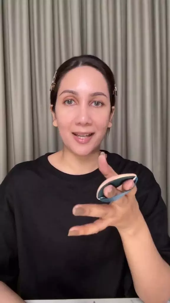 review Daviena Essence Infusion BB Cushion berbagai sumber review Daviena Essence Infusion BB Cushion berbagai sumber