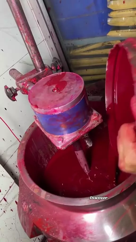 potret bikin lipstik berbagai sumber potret bikin lipstik berbagai sumber