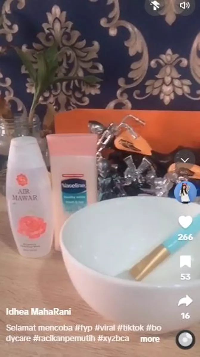 Bikin kulit putih pakai kombinasi air mawar dan body lotion Vaseline Berbagai sumber Bikin kulit putih pakai kombinasi air mawar dan body lotion Vaseline Berbagai sumber
