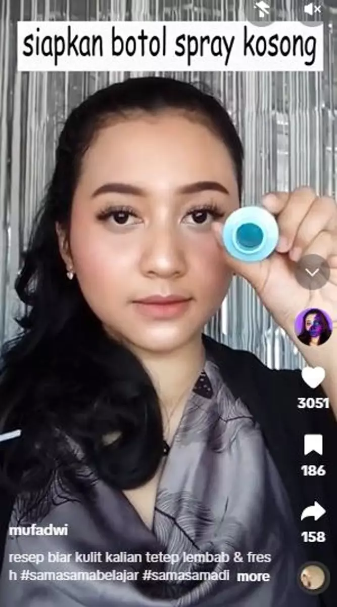 Kombinasi air mawar dan pelembap bikin wajah auto glowing Berbagai sumber Kombinasi air mawar dan pelembap bikin wajah auto glowing Berbagai sumber