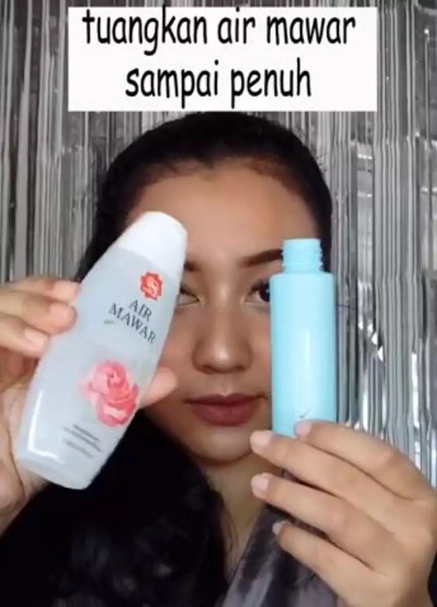 Kombinasi air mawar dan pelembap bikin wajah auto glowing Berbagai sumber Kombinasi air mawar dan pelembap bikin wajah auto glowing Berbagai sumber