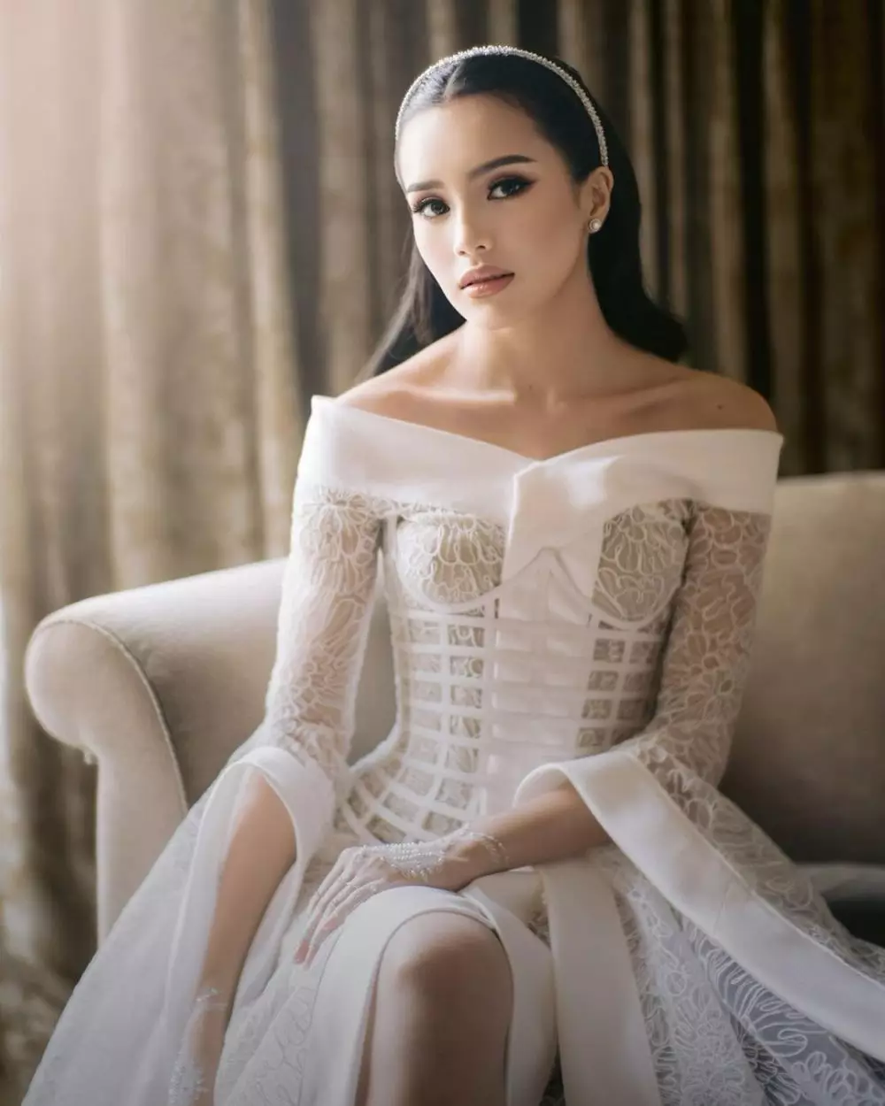 detail makeup acara Beby Tsabina berbagai sumber detail makeup acara Beby Tsabina berbagai sumber