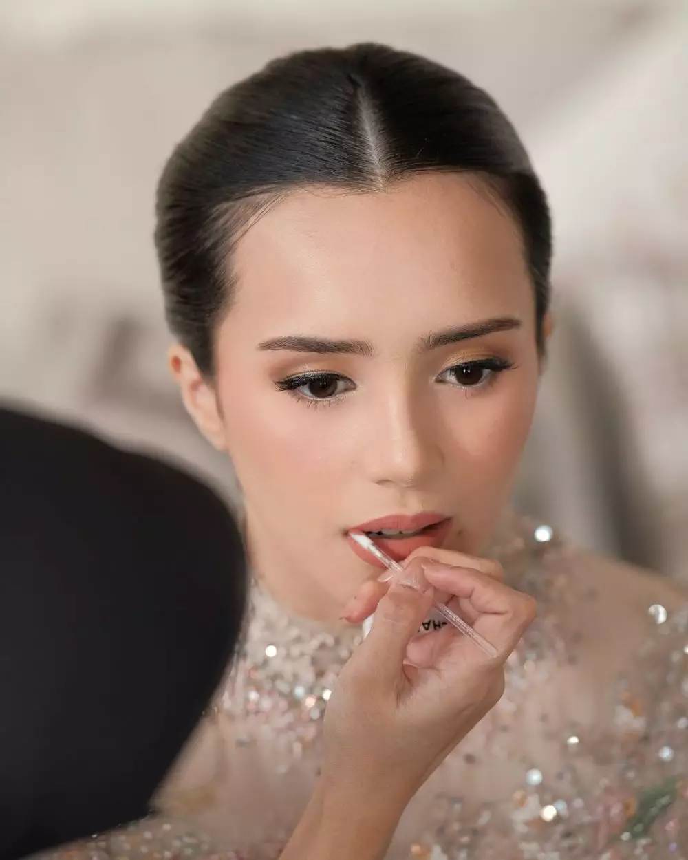 detail makeup acara Beby Tsabina berbagai sumber detail makeup acara Beby Tsabina berbagai sumber