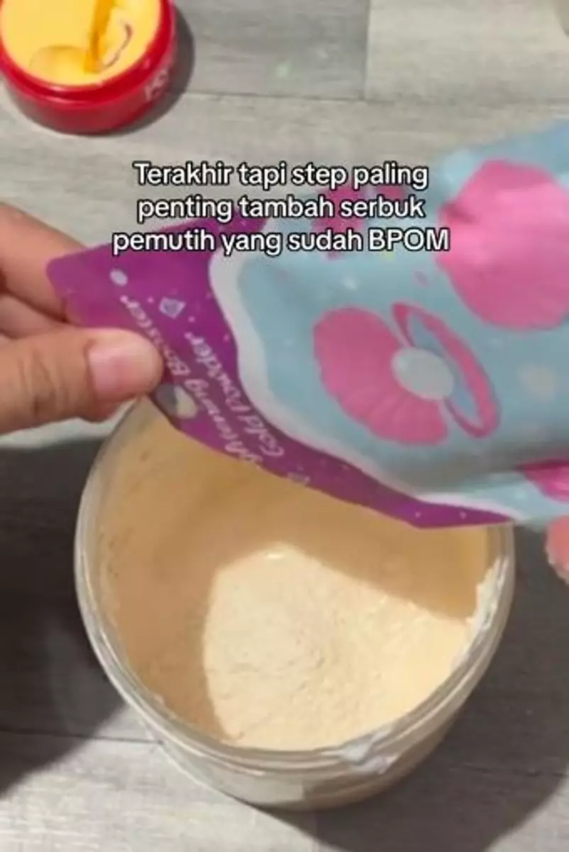 Kombinasi krim Kelly dan serbuk viral bisa bikin kulit seputih bihun TikTok