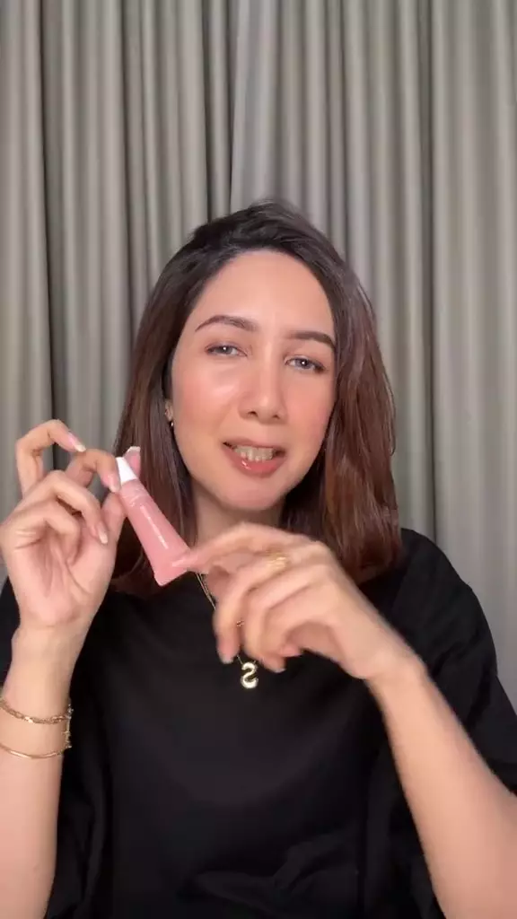 Lip Butter From This Island © 2024 TikTok Lip Butter From This Island © 2024 TikTok