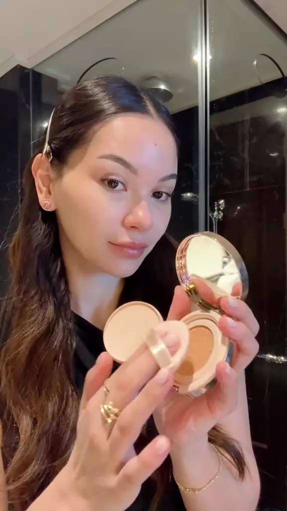 daily makeup soft glam Alyssa Daguise berbagai sumber