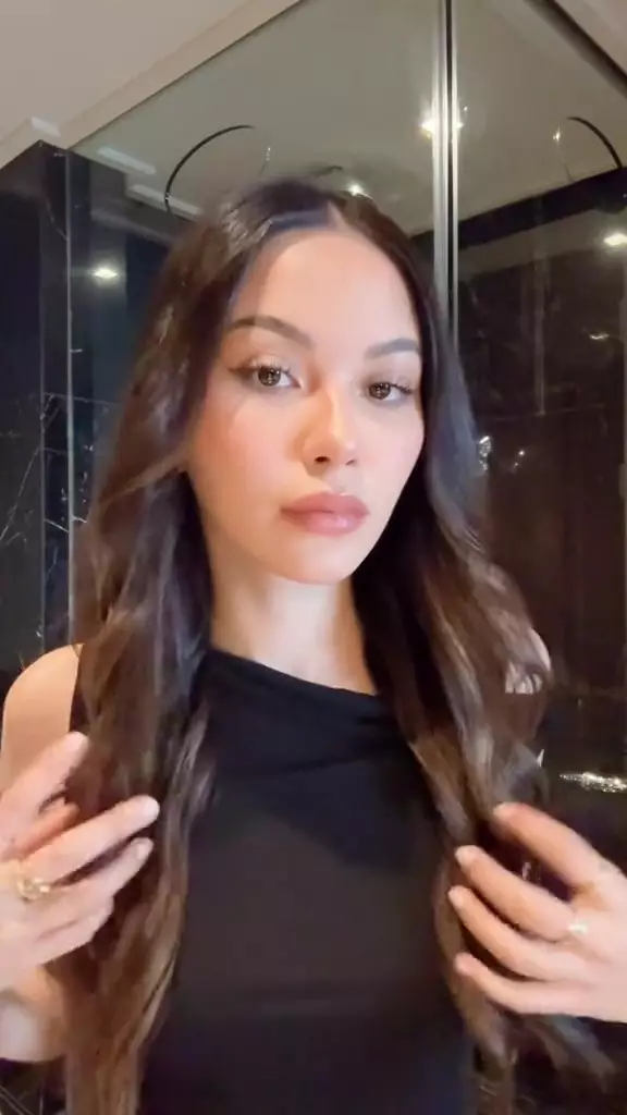 daily makeup soft glam Alyssa Daguise berbagai sumber