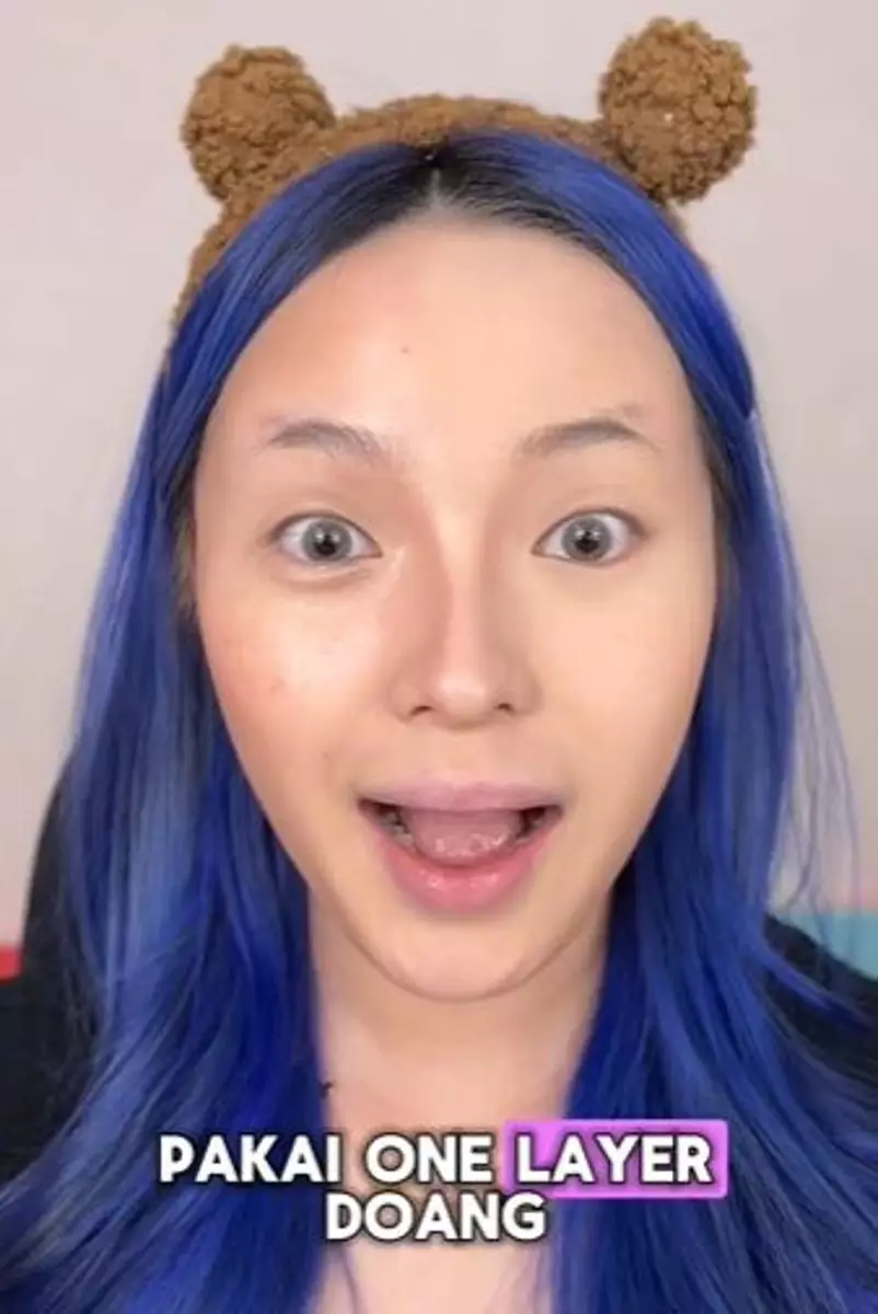 Review bedak padat viral Make Over diklaim antiluntur 24 jam Berbagai sumber Review bedak padat viral Make Over diklaim antiluntur 24 jam Berbagai sumber