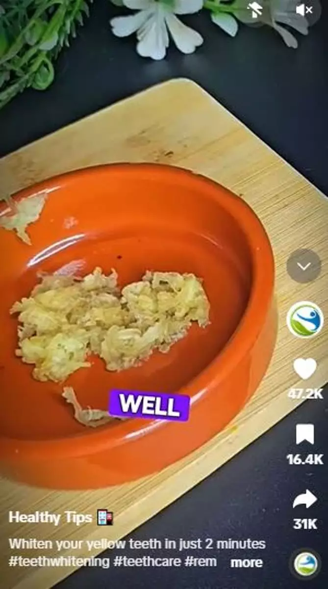 Buah rasa asam bisa putihkan gigi kuning dan atasi bau mulut tak sedap Berbagai sumber