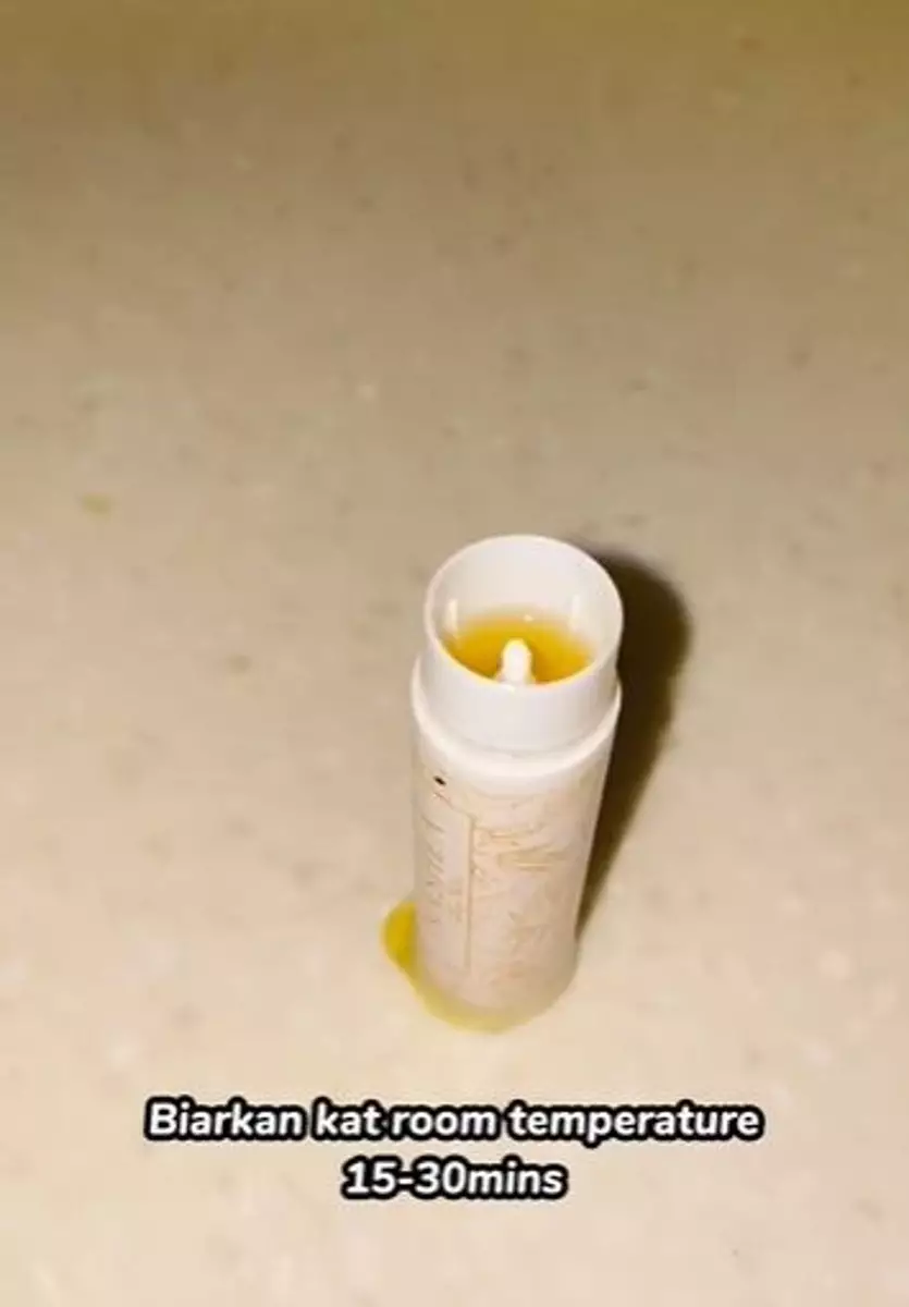 Cara atasi lip balm patah cuma pakai alat pemanas TikTok Cara atasi lip balm patah cuma pakai alat pemanas TikTok