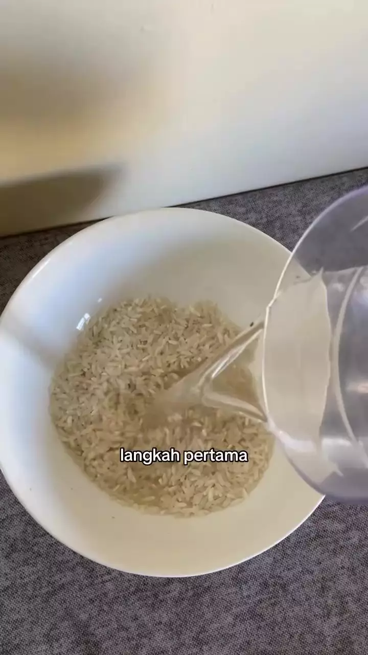 flek hitam akibat sengatan matahari © 2024 Instagram