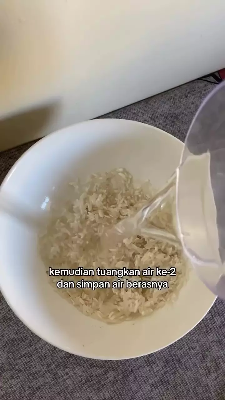 flek hitam akibat sengatan matahari © 2024 Instagram