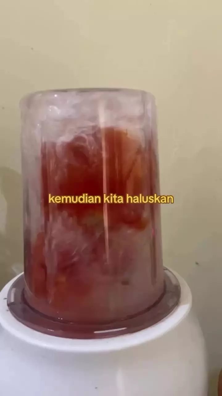 Cara pudarkan flek hitam di wajah. berbagai sumber