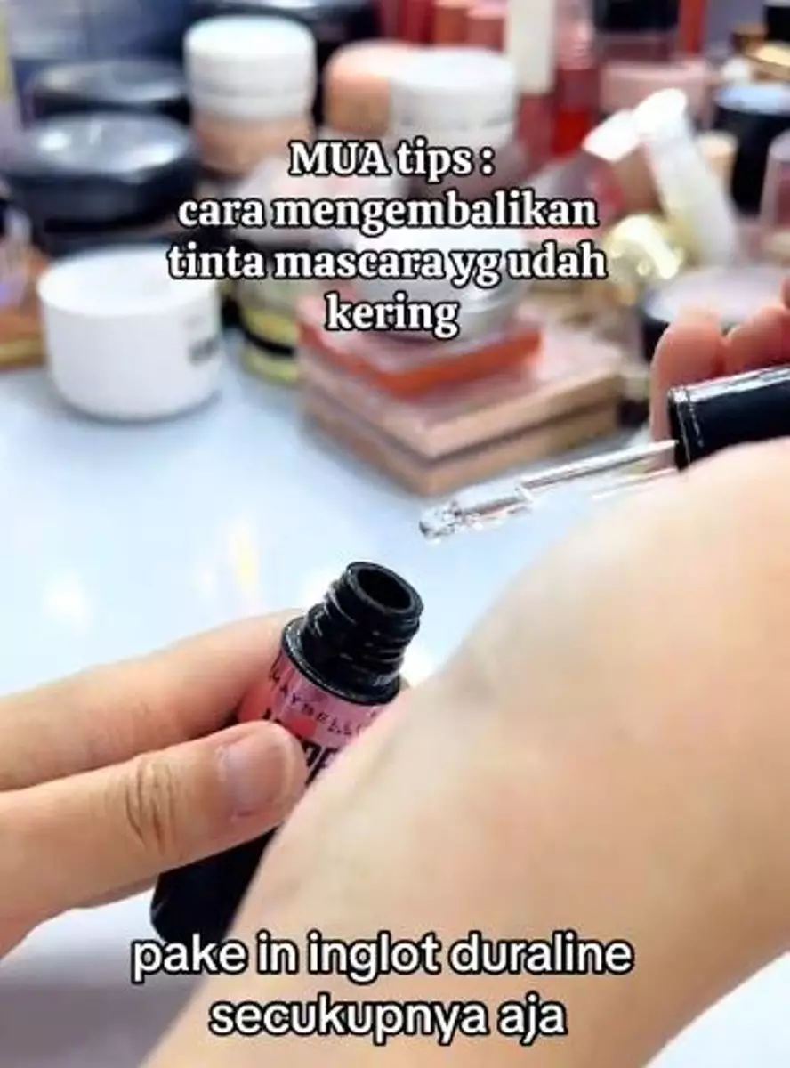 Cara atasi maskara kering cuma dicampur duraline TikTok Cara atasi maskara kering cuma dicampur duraline TikTok