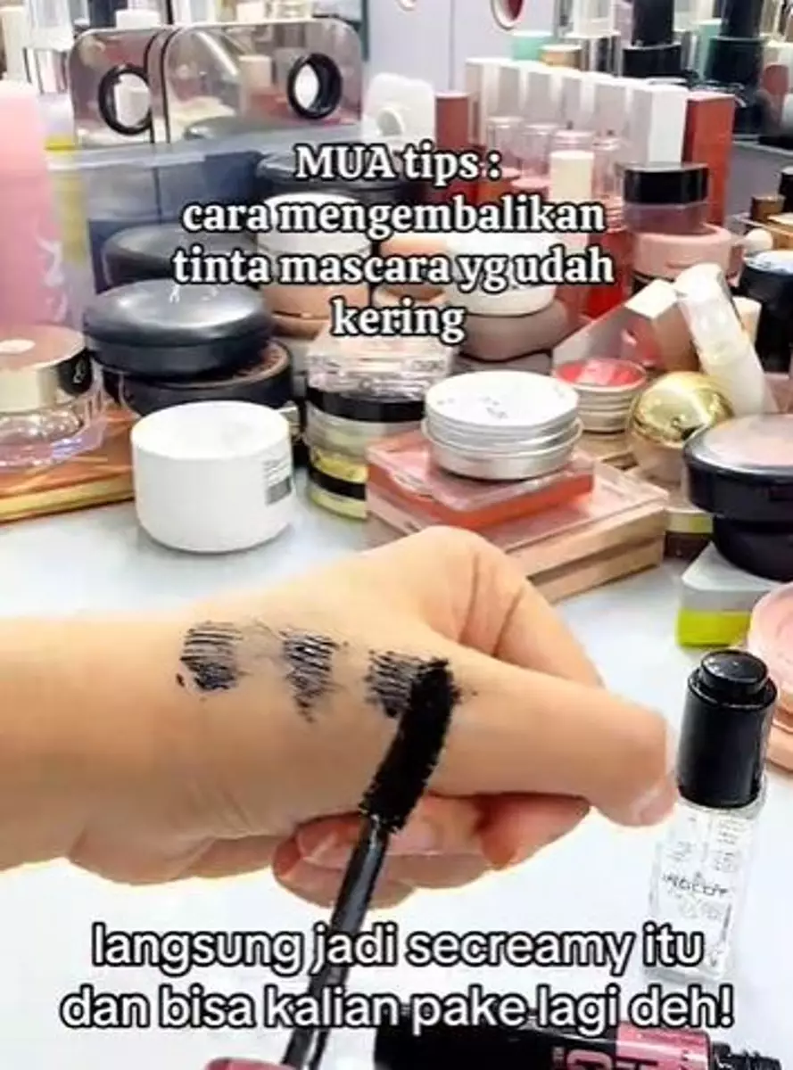 Cara atasi maskara kering cuma dicampur duraline TikTok Cara atasi maskara kering cuma dicampur duraline TikTok