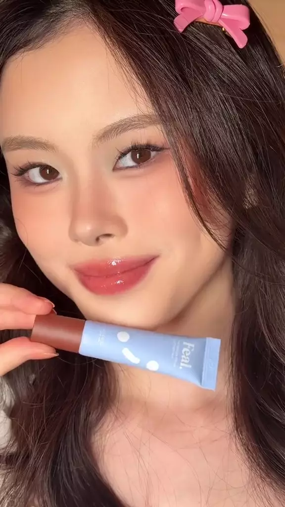 Feal The Peptide Pillow Lip Treatment © 2024 TikTok Feal The Peptide Pillow Lip Treatment © 2024 TikTok