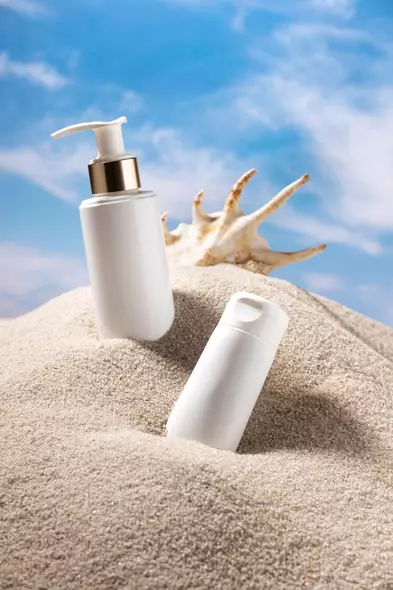 Perbedaan physical, chemical, dan hybrid sunscreen berbagai sumber Perbedaan physical, chemical, dan hybrid sunscreen berbagai sumber