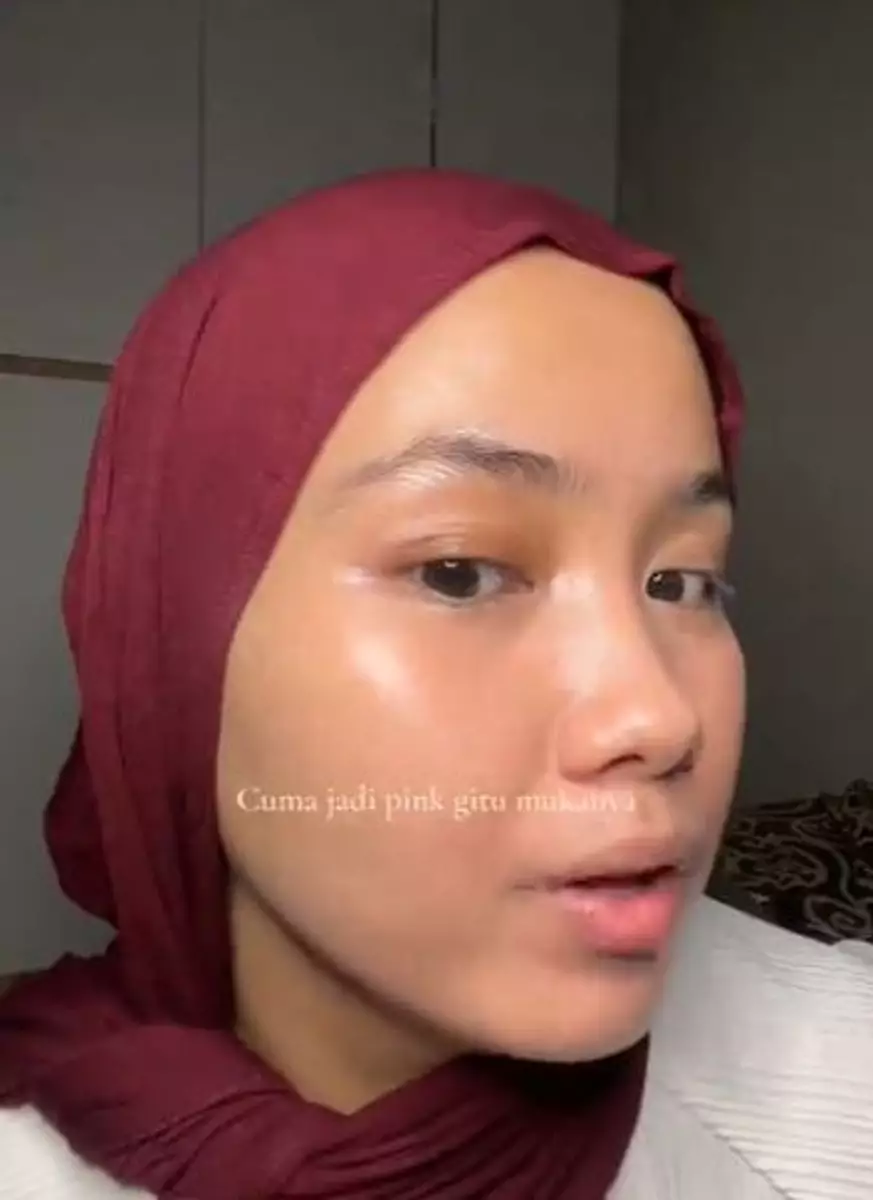 Review Faux Filter Corrector Huda Beauty TikTok Review Faux Filter Corrector Huda Beauty TikTok