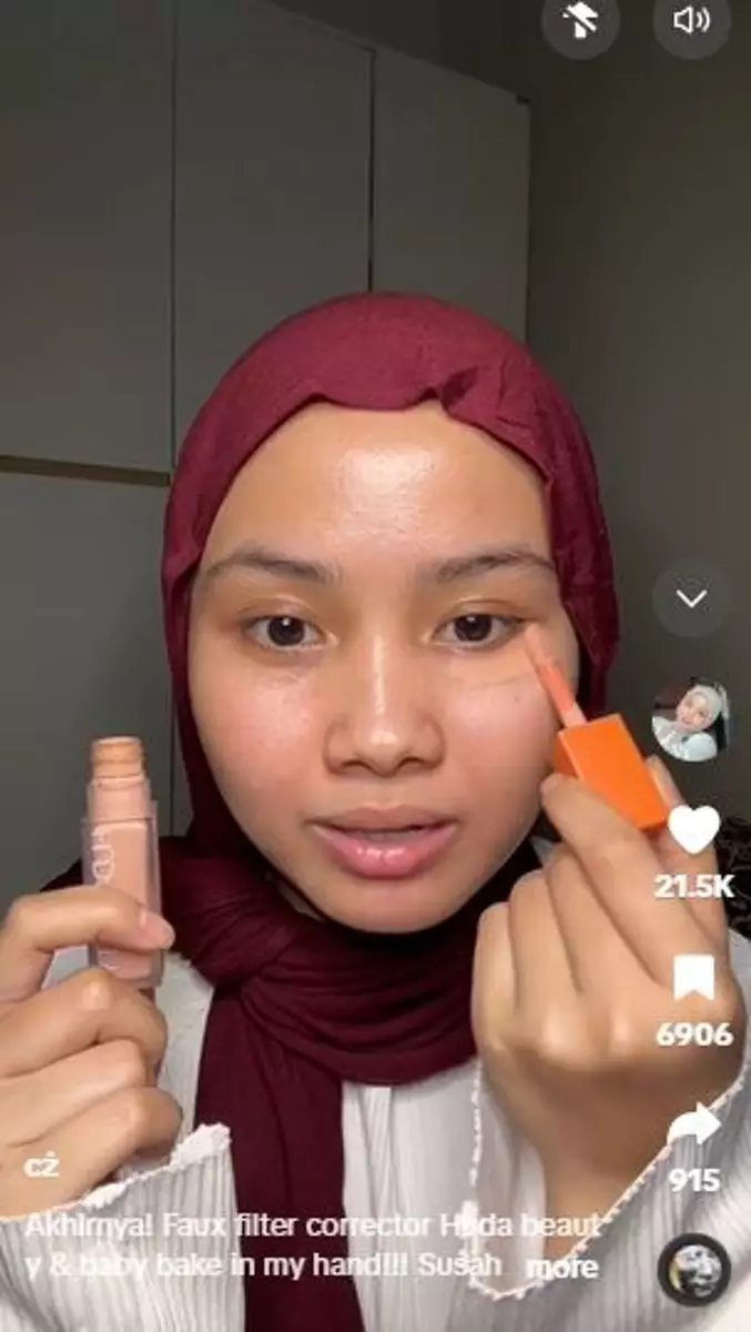 Review Faux Filter Corrector Huda Beauty TikTok Review Faux Filter Corrector Huda Beauty TikTok