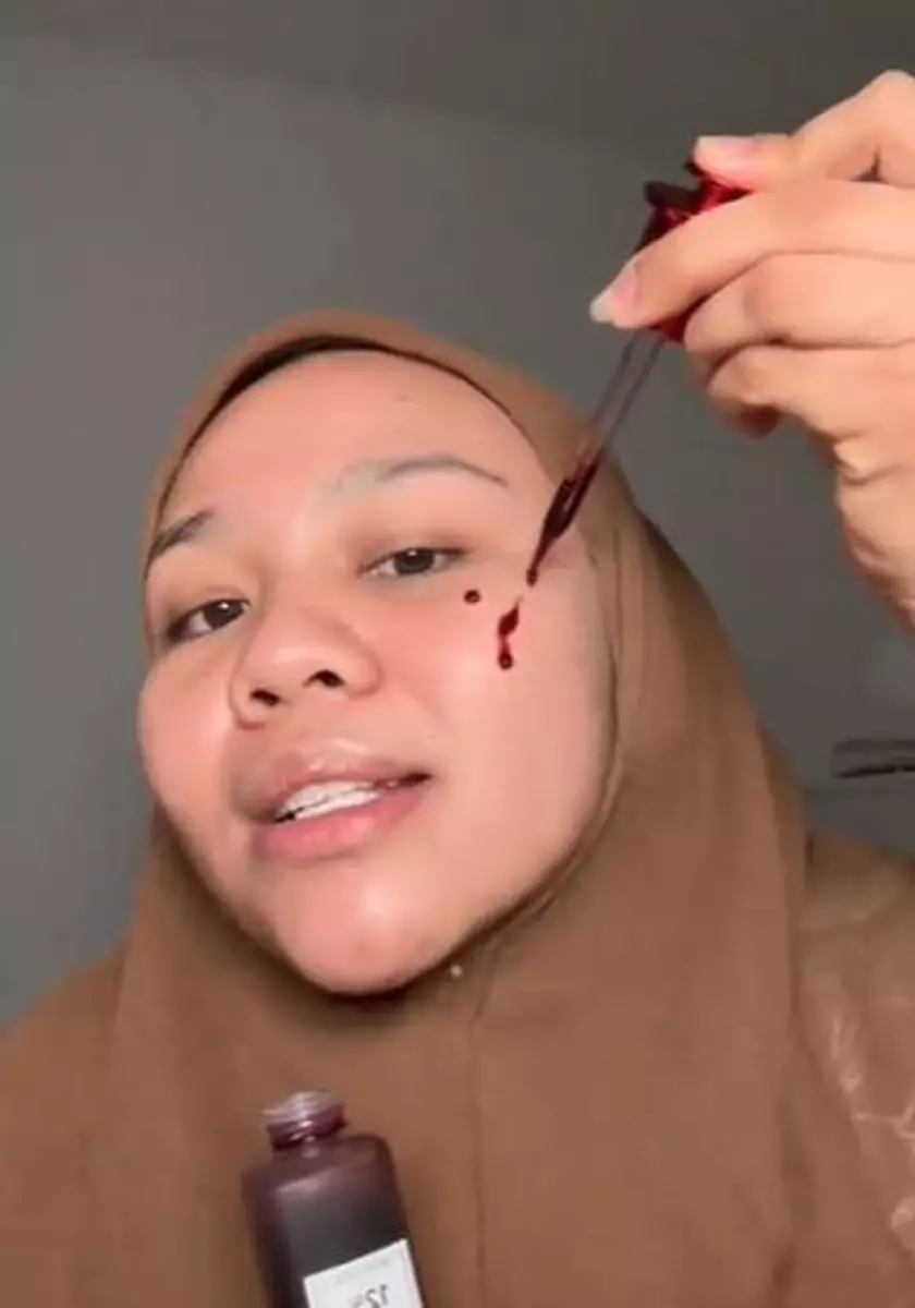 Battle review peeling serum Elformula dan Skintific TikTok Battle review peeling serum Elformula dan Skintific TikTok