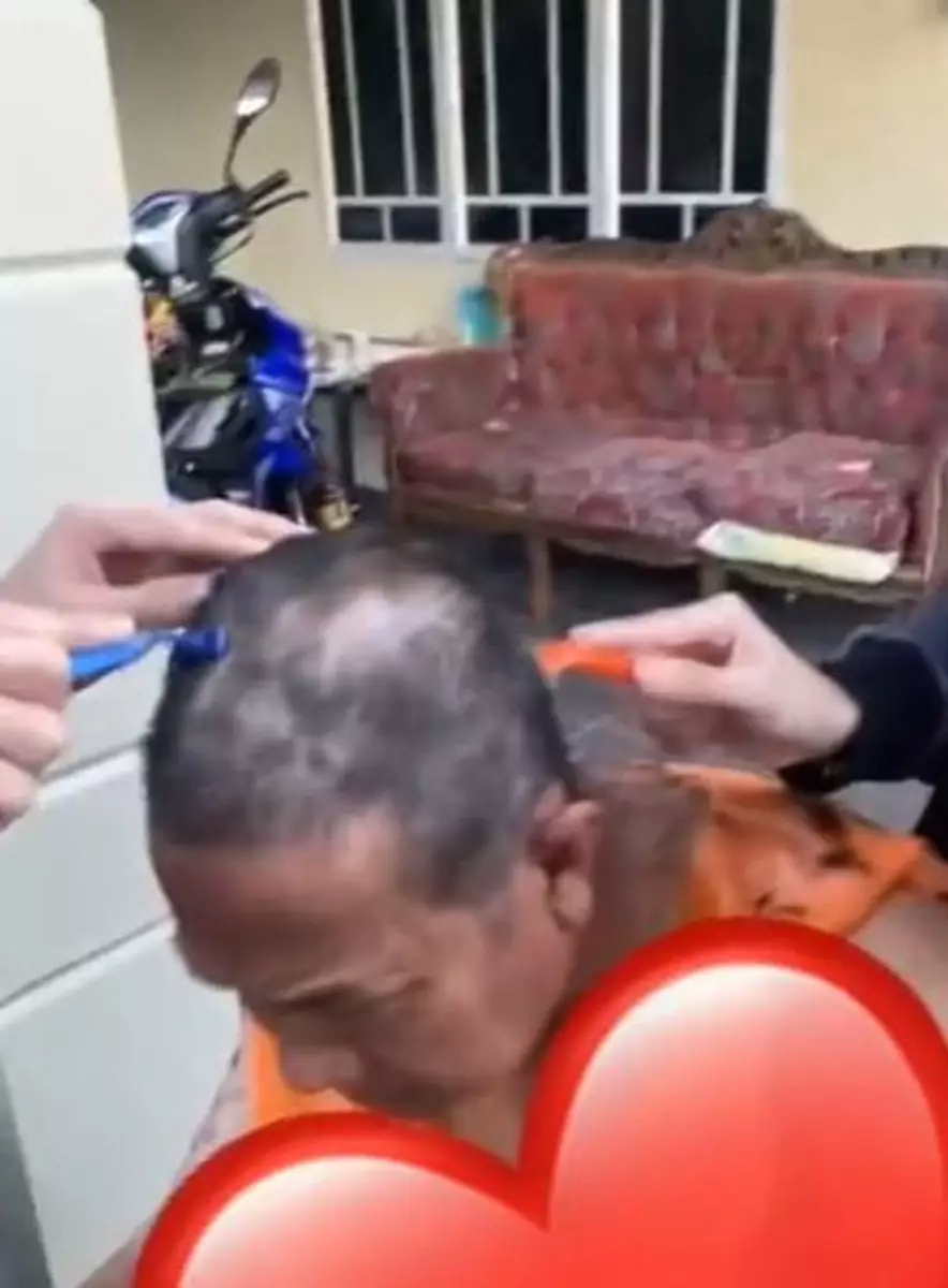 Cewek ini ngide potong rambut ayahnya tapi berakhir gagal TikTok