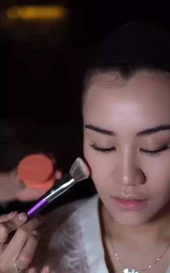 review blush on dan lip matte Wardah berbagai sumber review blush on dan lip matte Wardah berbagai sumber