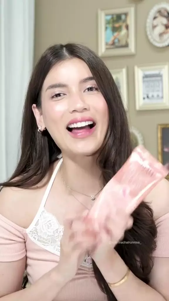 review Sariayu Hydra Glow Body Serum © 2024 TikTok review Sariayu Hydra Glow Body Serum © 2024 TikTok