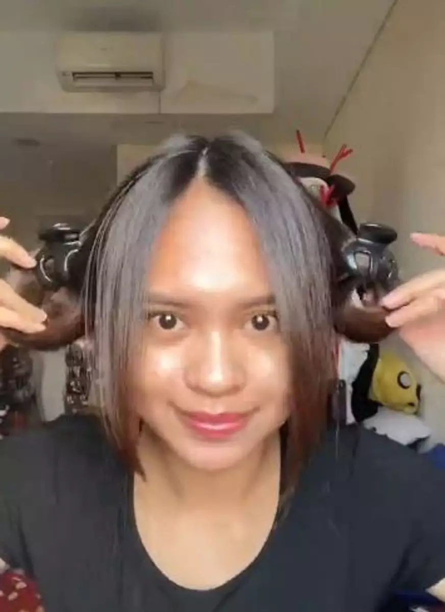 Rahasia rambut tetap badai meski pakai helm TikTok