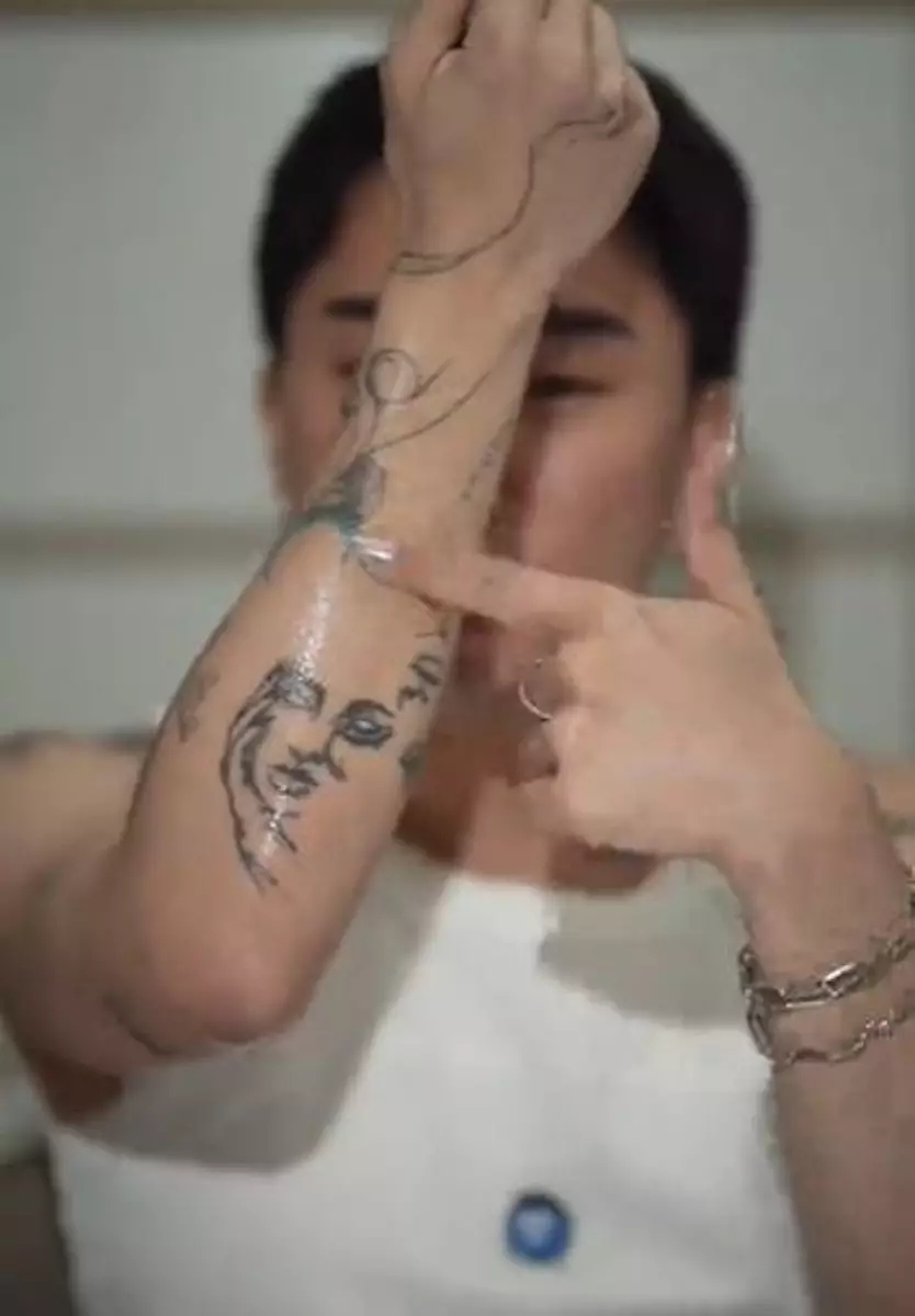 Review Grace and Glow Body Serum Berbagai sumber