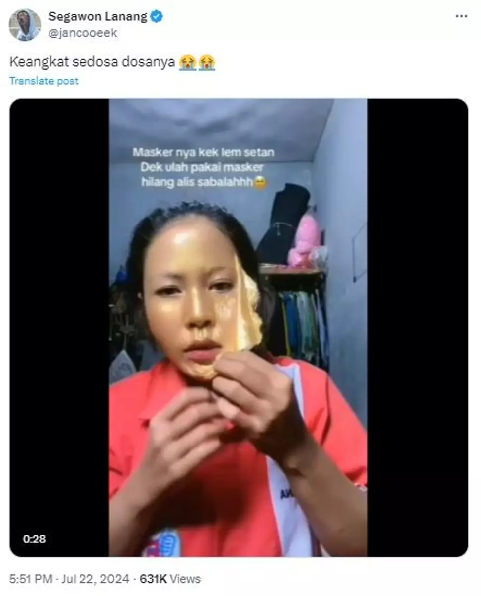 Momen kocak saat cewek lepas masker peel off dari wajahnya X