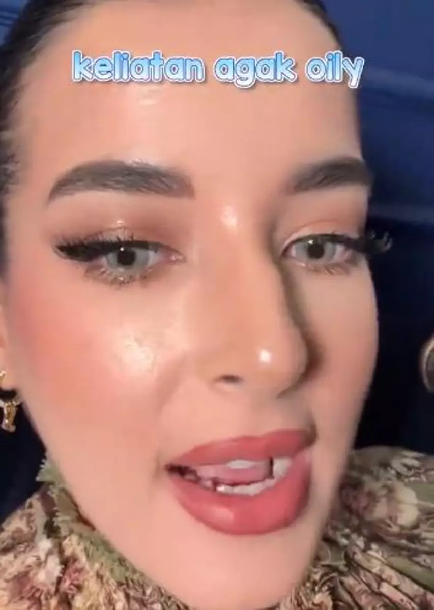 Review Skintific Stay Velvet Matte Cushion TikTok