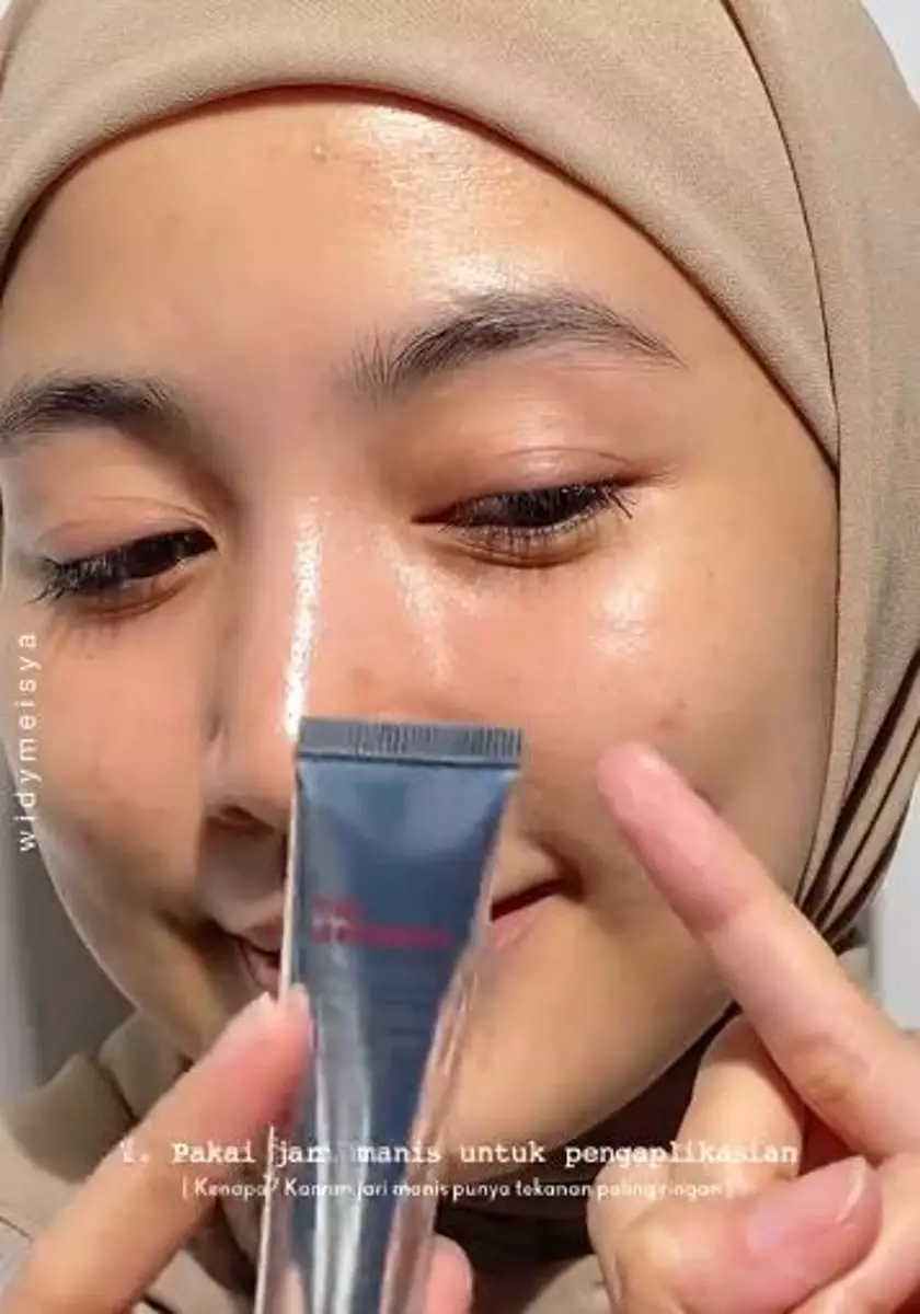Cara pakai eye cream yang benar cuma perlu 3 langkah Berbagai sumber Cara pakai eye cream yang benar cuma perlu 3 langkah Berbagai sumber
