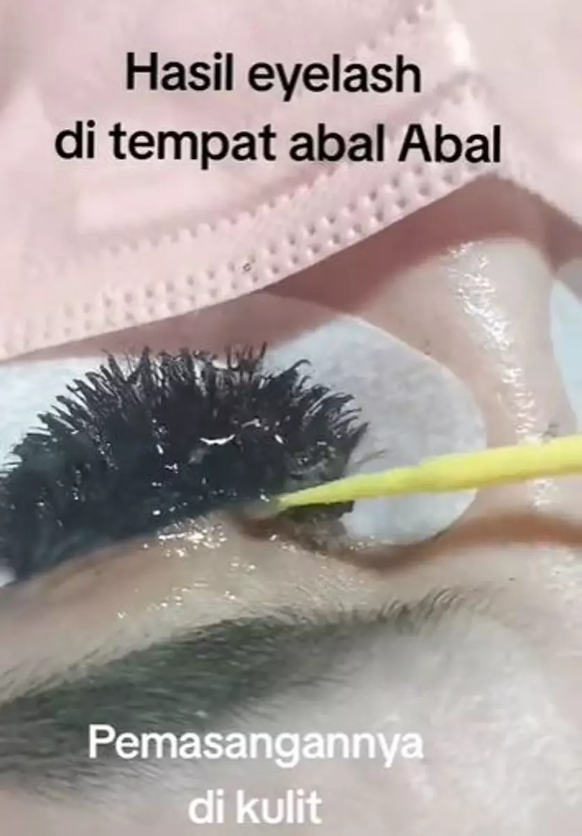 Cewek pasang eyelash extension biar cantik malah berujung sial TikTok Cewek pasang eyelash extension biar cantik malah berujung sial TikTok