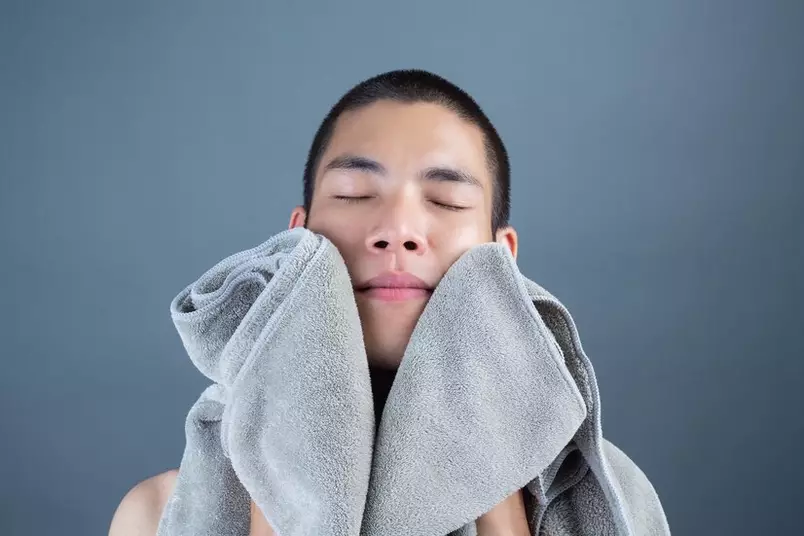 basic skincare malam hari © 2024 freepik.com basic skincare malam hari © 2024 freepik.com