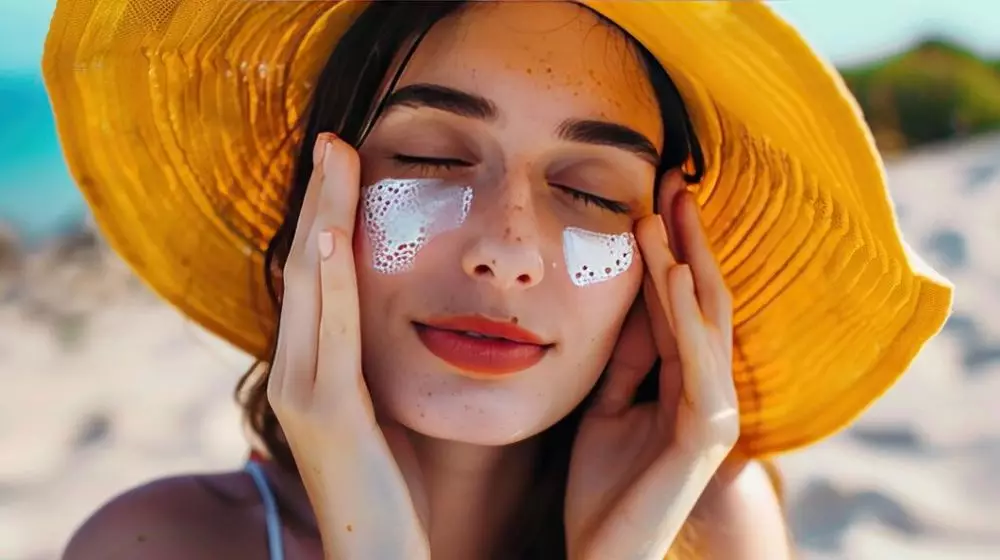 sunscreen closed comedo © 2024 freepik.com