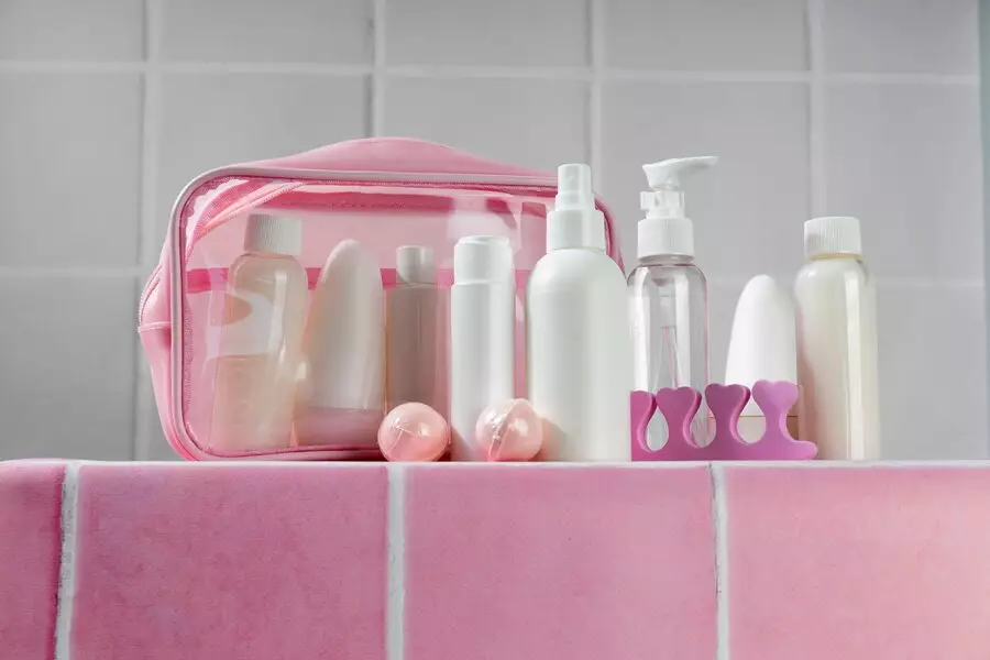 skincare yang tidak boleh terkena sinar matahari © 2024 freepik.com