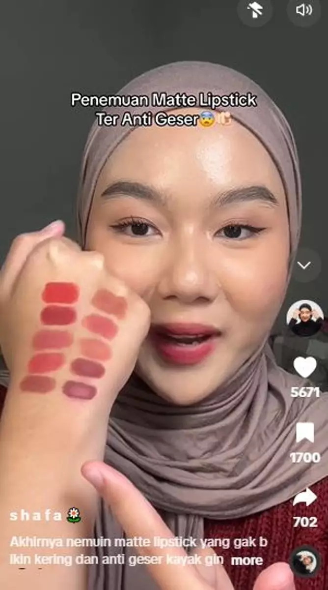 Review Hanasui Mattedorable Lipstick harga Rp30 ribu bisa awet 16 jam TikTok Review Hanasui Mattedorable Lipstick harga Rp30 ribu bisa awet 16 jam TikTok