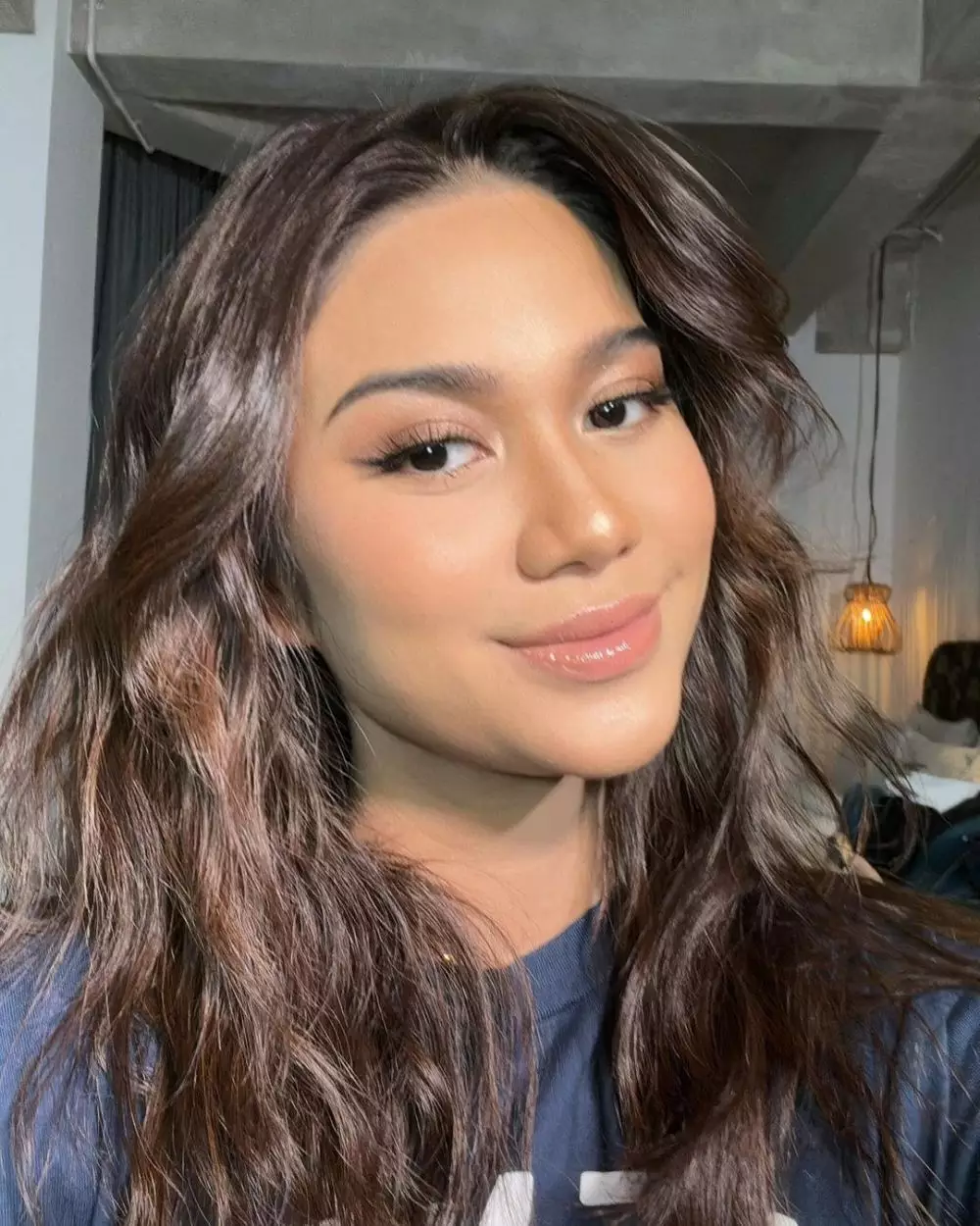 9 Potret Azizah Salsha dalam berbagai gaya makeup Berbagai sumber 9 Potret Azizah Salsha dalam berbagai gaya makeup Berbagai sumber