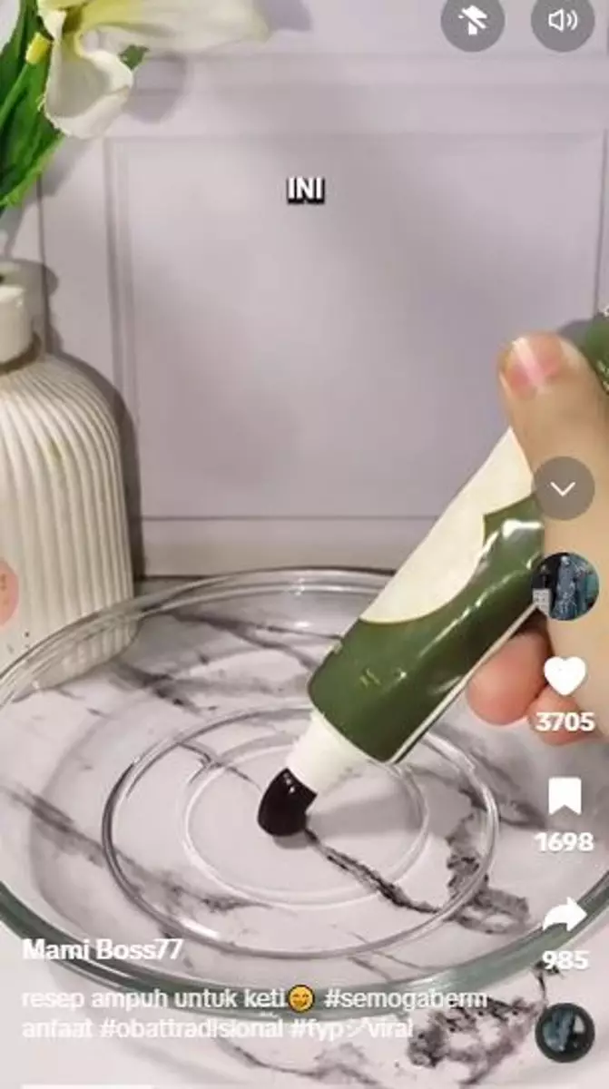 Trik atasi ketiak bau dan hitam pakai pasta gigi dicampur 2 bahan alami Berbagai sumber