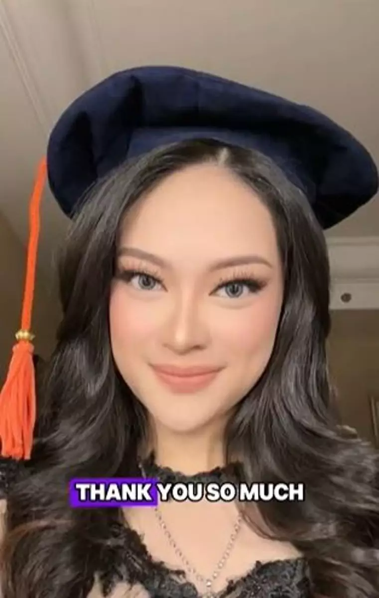 transformasi makeup cewek request aneh bikin mata jadi sipit TikTok
