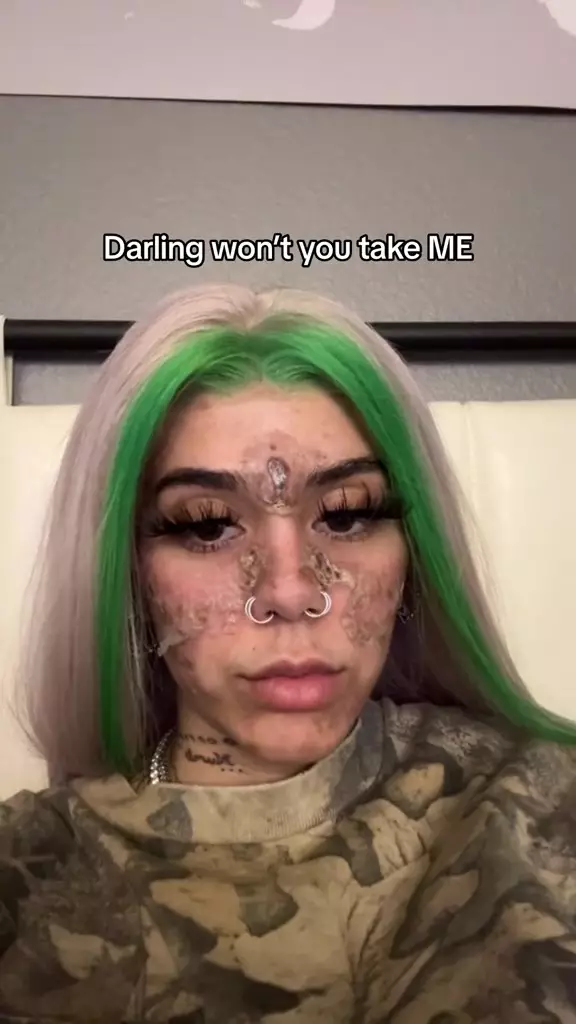 wajah rusak pakai skincare kadaluarsa berbagai sumber wajah rusak pakai skincare kadaluarsa berbagai sumber