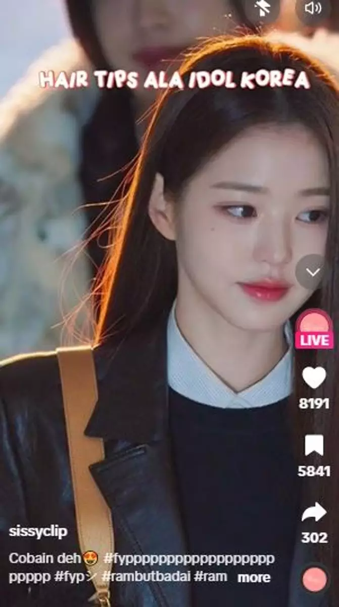 Trik styling poni pemilik dahi lebar nggak perlu potong rambut TikTok Trik styling poni pemilik dahi lebar nggak perlu potong rambut TikTok