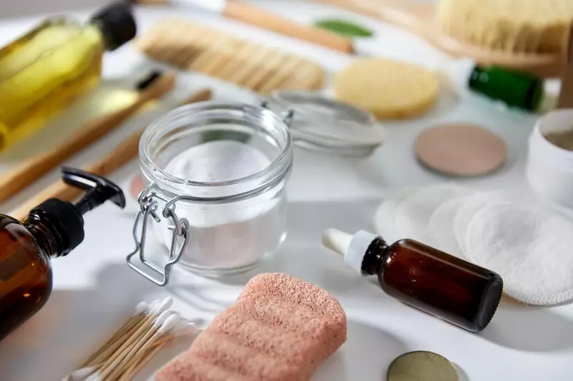 cara memilih skincare untuk ibu hamil © 2024 freepik.com cara memilih skincare untuk ibu hamil © 2024 freepik.com