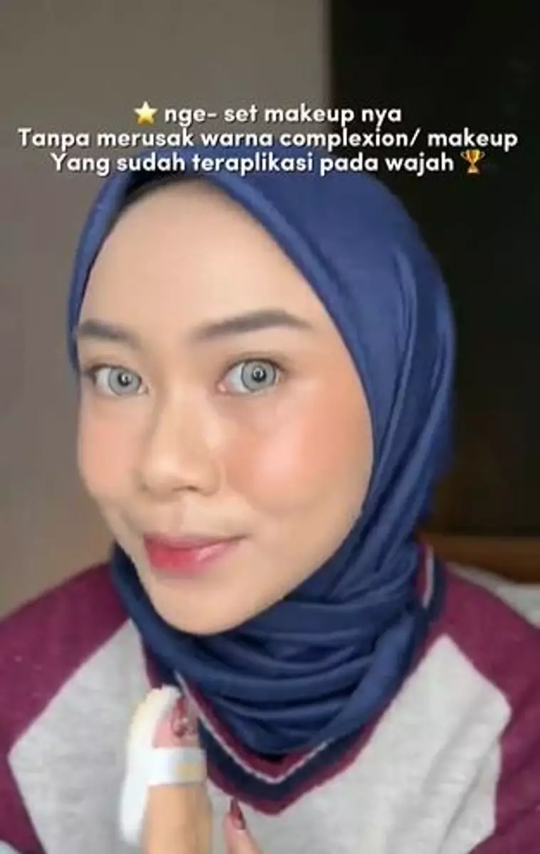 Review loose powder Barenbliss diklaim bikin wajah mulus bak pakai filter TikTok