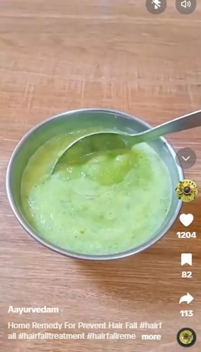 Kombinasi bawang merah dan 1 jenis daun bisa mengurangi kerontokan rambut Berbagai sumber