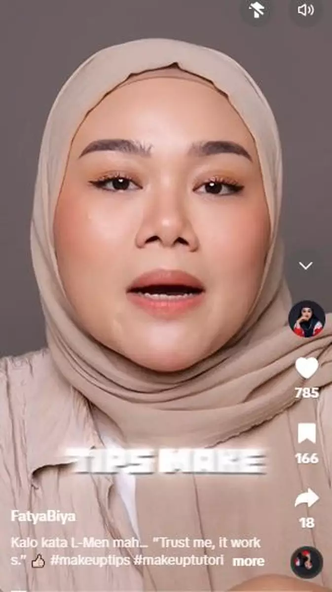 7 Trik makeup agar hasilnya nggak dempul dan lebih tahan lama TikTok 7 Trik makeup agar hasilnya nggak dempul dan lebih tahan lama TikTok