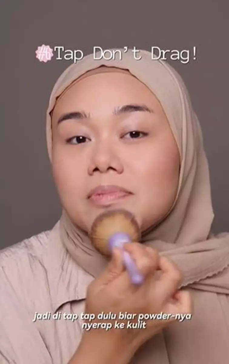 7 Trik makeup agar hasilnya nggak dempul dan lebih tahan lama TikTok 7 Trik makeup agar hasilnya nggak dempul dan lebih tahan lama TikTok